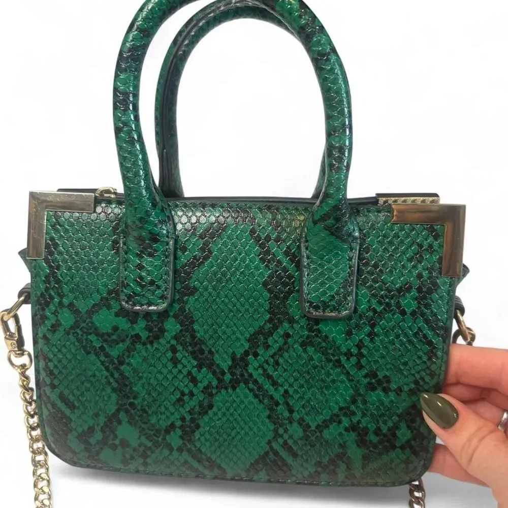 Unbranded Women's Green Bag